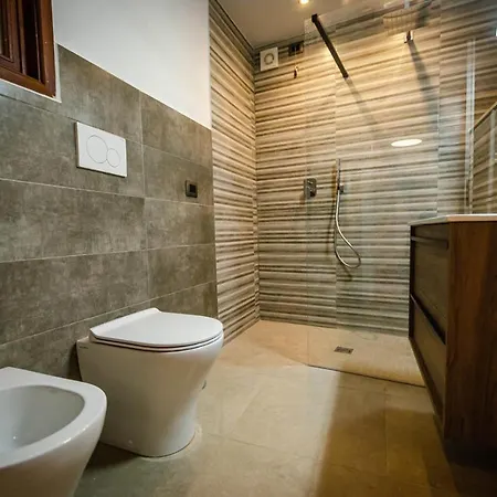Poloturisticoumbria Con Piscina * Preggio