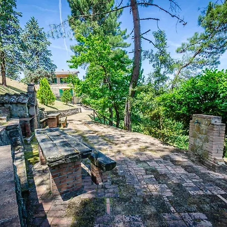 Villa Poloturisticoumbria Con Piscina