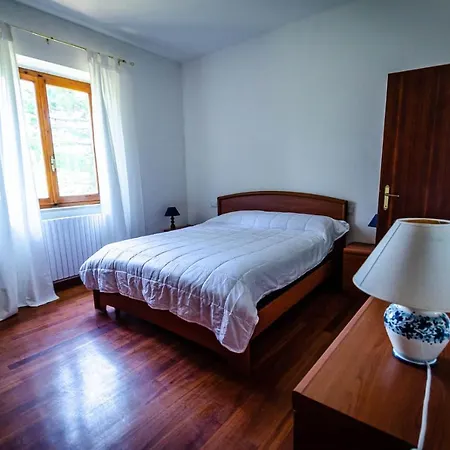 Poloturisticoumbria Con Piscina Villa